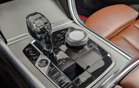 BMW 8 серия, 2021 год, 8 300 000 рублей, 21 фотография