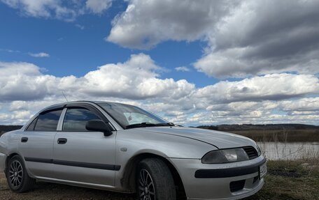Mitsubishi Carisma I, 2003 год, 410 000 рублей, 4 фотография