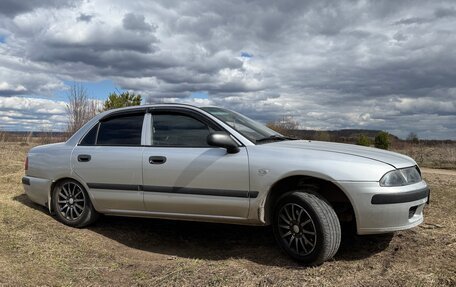 Mitsubishi Carisma I, 2003 год, 410 000 рублей, 13 фотография