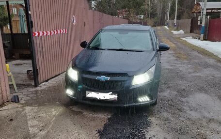 Chevrolet Cruze II, 2010 год, 550 000 рублей, 5 фотография
