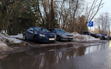 Chevrolet Cruze II, 2010 год, 550 000 рублей, 7 фотография