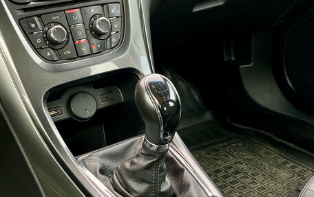 Opel Astra J, 2013 год, 699 000 рублей, 7 фотография