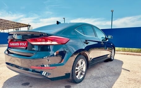 Hyundai Elantra VI рестайлинг, 2017 год, 1 850 000 рублей, 8 фотография
