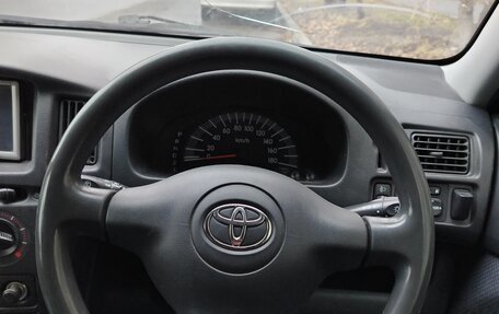 Toyota Succeed I рестайлинг, 2013 год, 800 000 рублей, 2 фотография