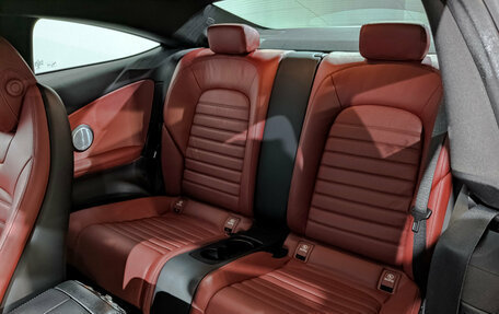 Mercedes-Benz C-Класс, 2016 год, 2 990 000 рублей, 18 фотография
