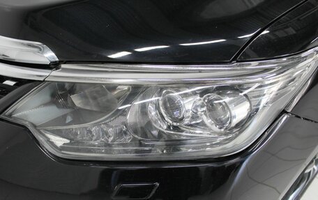 Toyota Camry, 2017 год, 1 710 000 рублей, 8 фотография