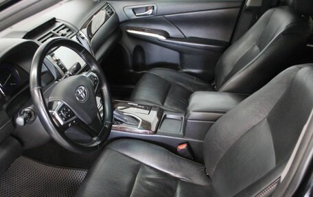 Toyota Camry, 2017 год, 1 710 000 рублей, 19 фотография