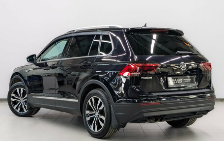 Volkswagen Tiguan II, 2020 год, 3 200 000 рублей, 7 фотография