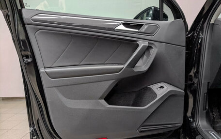 Volkswagen Tiguan II, 2020 год, 3 200 000 рублей, 18 фотография