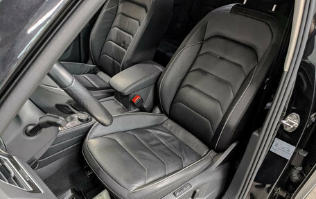 Volkswagen Tiguan II, 2020 год, 3 200 000 рублей, 19 фотография