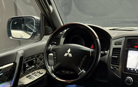 Mitsubishi Pajero IV, 2020 год, 3 990 000 рублей, 10 фотография