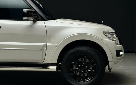 Mitsubishi Pajero IV, 2020 год, 3 990 000 рублей, 7 фотография