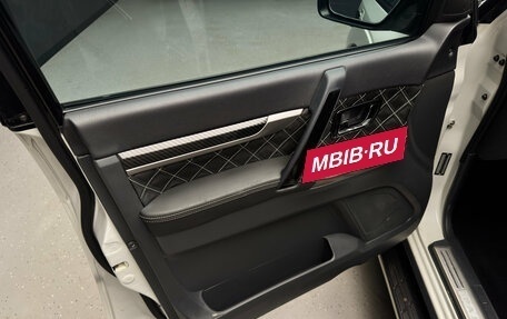 Mitsubishi Pajero IV, 2020 год, 3 990 000 рублей, 15 фотография
