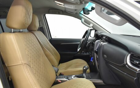 Toyota Fortuner II, 2020 год, 3 270 000 рублей, 13 фотография