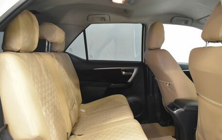 Toyota Fortuner II, 2020 год, 3 270 000 рублей, 14 фотография