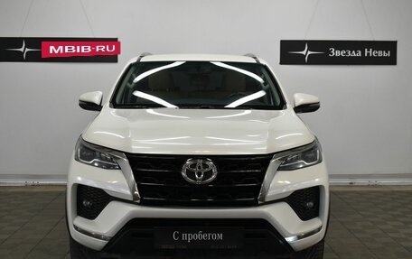 Toyota Fortuner II, 2020 год, 3 270 000 рублей, 2 фотография