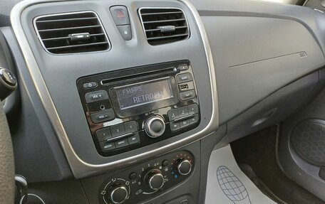 Renault Logan II, 2018 год, 689 000 рублей, 8 фотография