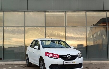 Renault Logan II, 2018 год, 689 000 рублей, 2 фотография