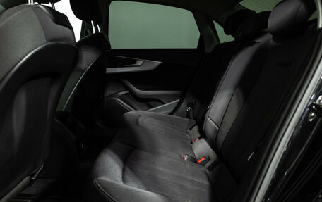 Audi A4, 2018 год, 2 399 700 рублей, 10 фотография