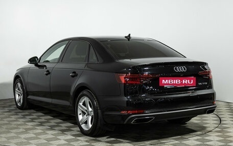 Audi A4, 2018 год, 2 399 700 рублей, 7 фотография