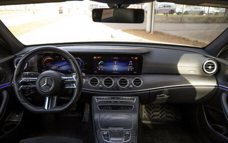 Mercedes-Benz E-Класс, 2021 год, 3 325 000 рублей, 12 фотография
