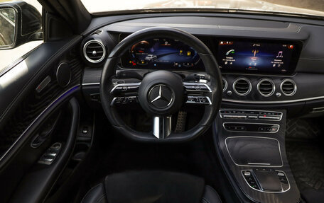 Mercedes-Benz E-Класс, 2021 год, 3 325 000 рублей, 13 фотография