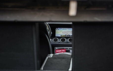 Mercedes-Benz E-Класс, 2021 год, 3 325 000 рублей, 35 фотография