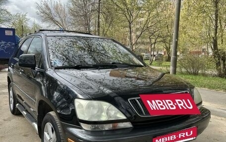 Lexus RX IV рестайлинг, 2001 год, 950 000 рублей, 5 фотография