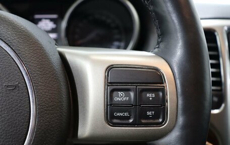 Jeep Grand Cherokee, 2012 год, 1 900 000 рублей, 17 фотография