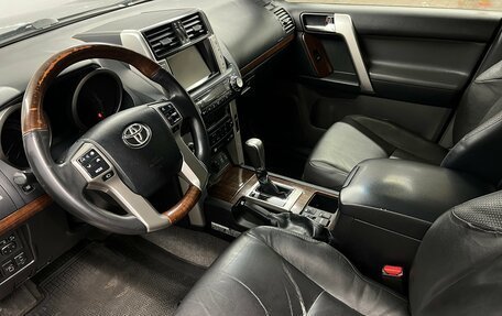 Toyota Land Cruiser Prado 150 рестайлинг 2, 2012 год, 2 650 000 рублей, 7 фотография