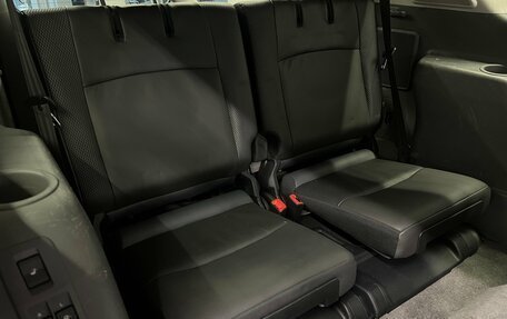 Toyota Land Cruiser Prado 150 рестайлинг 2, 2012 год, 2 650 000 рублей, 24 фотография