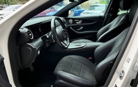 Mercedes-Benz E-Класс, 2021 год, 4 990 000 рублей, 14 фотография