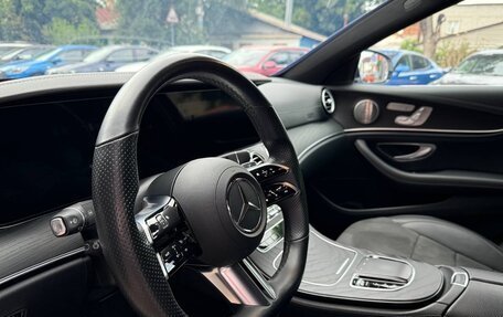 Mercedes-Benz E-Класс, 2021 год, 4 990 000 рублей, 15 фотография