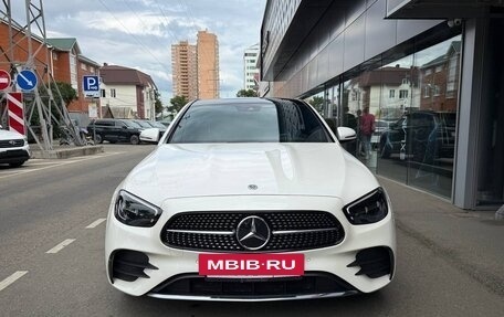 Mercedes-Benz E-Класс, 2021 год, 4 990 000 рублей, 2 фотография
