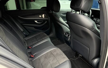 Mercedes-Benz E-Класс, 2021 год, 4 990 000 рублей, 18 фотография