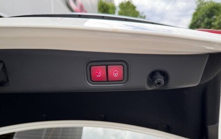 Mercedes-Benz E-Класс, 2021 год, 4 990 000 рублей, 26 фотография