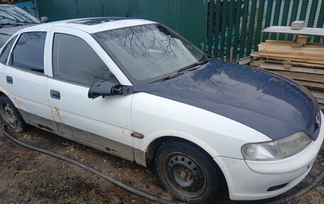 Opel Vectra B рестайлинг, 1996 год, 60 000 рублей, 2 фотография