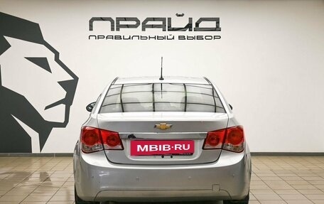 Chevrolet Cruze II, 2010 год, 629 900 рублей, 4 фотография