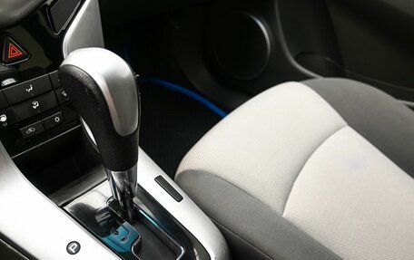 Chevrolet Cruze II, 2010 год, 629 900 рублей, 16 фотография