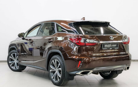 Lexus RX IV рестайлинг, 2017 год, 3 900 000 рублей, 7 фотография