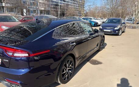 KIA Stinger I, 2021 год, 2 650 000 рублей, 3 фотография