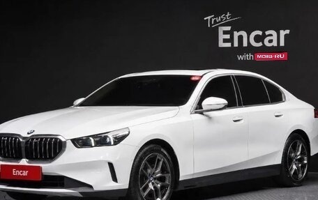 BMW 5 серия, 2023 год, 5 785 000 рублей, 1 фотография