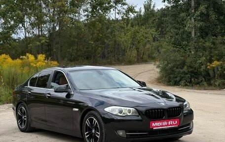 BMW 5 серия, 2013 год, 1 600 000 рублей, 13 фотография