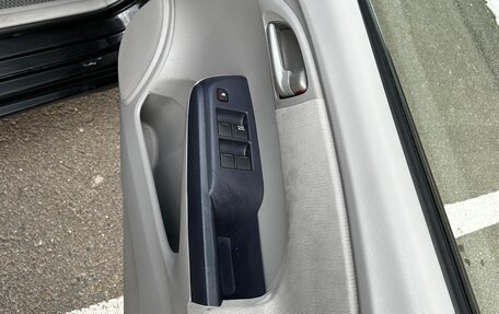 Honda Insight II рестайлинг, 2009 год, 770 000 рублей, 22 фотография