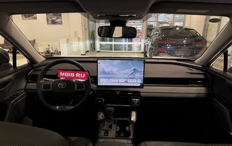 Toyota RAV4, 2026 год, 5 850 000 рублей, 16 фотография