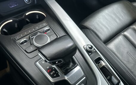 Audi A4, 2017 год, 1 970 000 рублей, 14 фотография