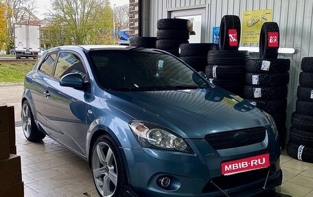 KIA cee'd I рестайлинг, 2008 год, 780 000 рублей, 1 фотография