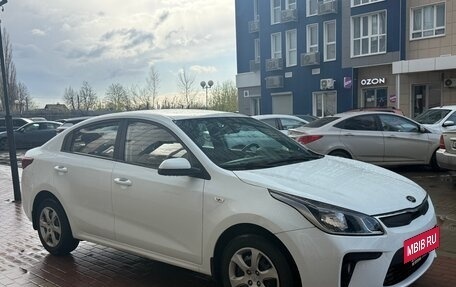KIA Rio IV, 2017 год, 850 000 рублей, 7 фотография