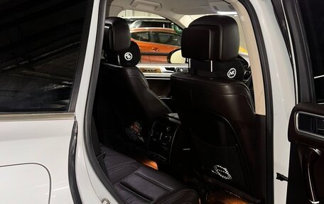 Volkswagen Touareg III, 2015 год, 2 200 000 рублей, 6 фотография