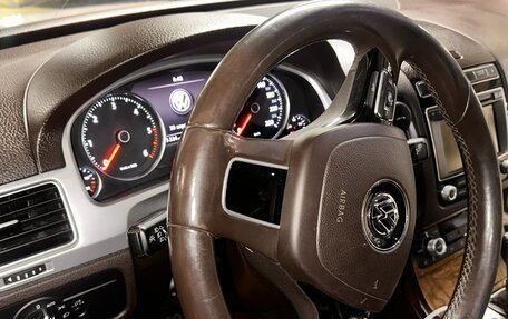 Volkswagen Touareg III, 2015 год, 2 200 000 рублей, 10 фотография